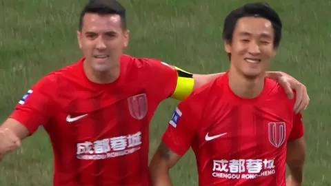 陈赫旗下火锅店传关闭，贤合庄官方称运营稳定